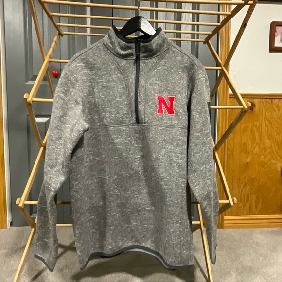 NEBRASKA CORNHUSKERS GRAY Sweater Fleece PULLOVER 1/2 ZIP sz large - Picture 2 of 12